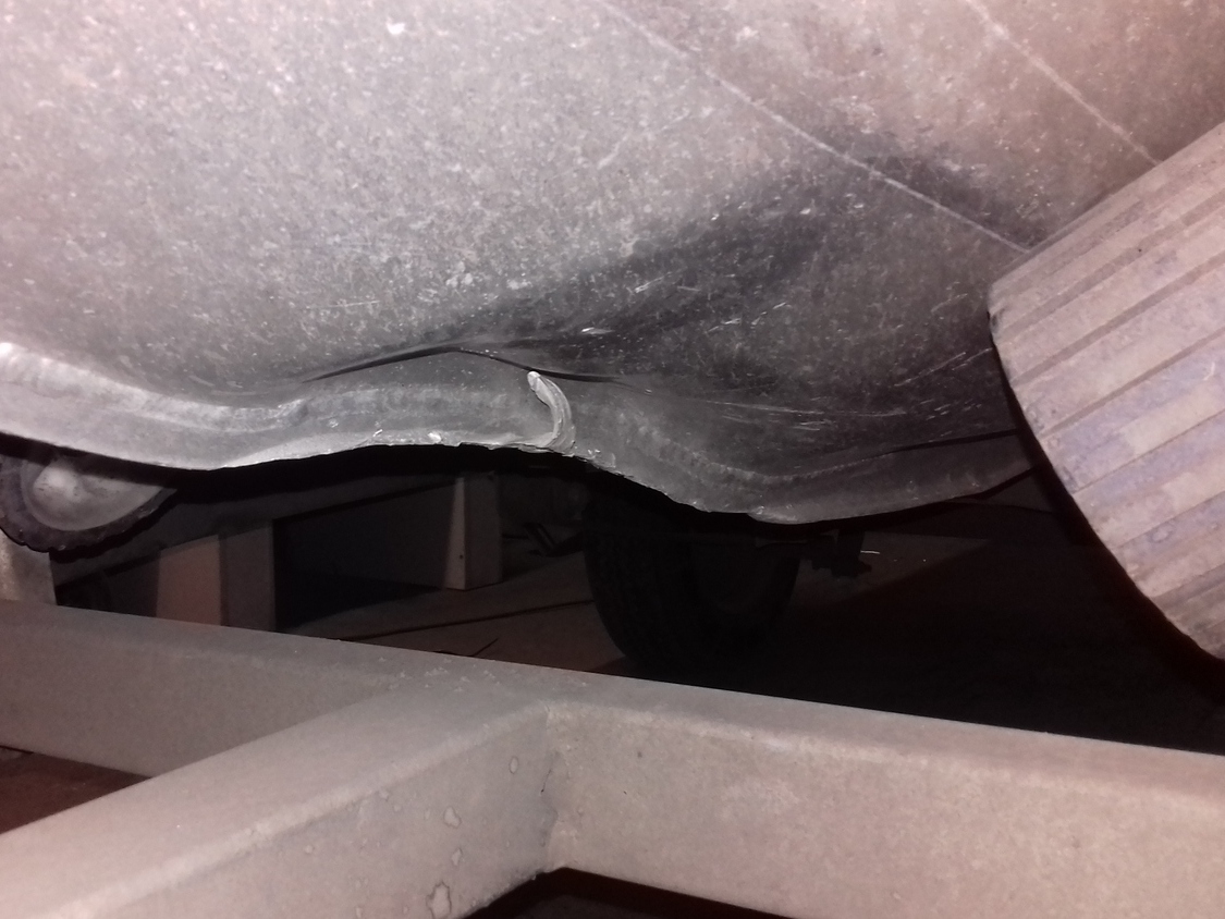 Устранение повреждений алюминиевого корпуса, замена форштевня, обводов, ремонт клепочных соединений, устранение течи